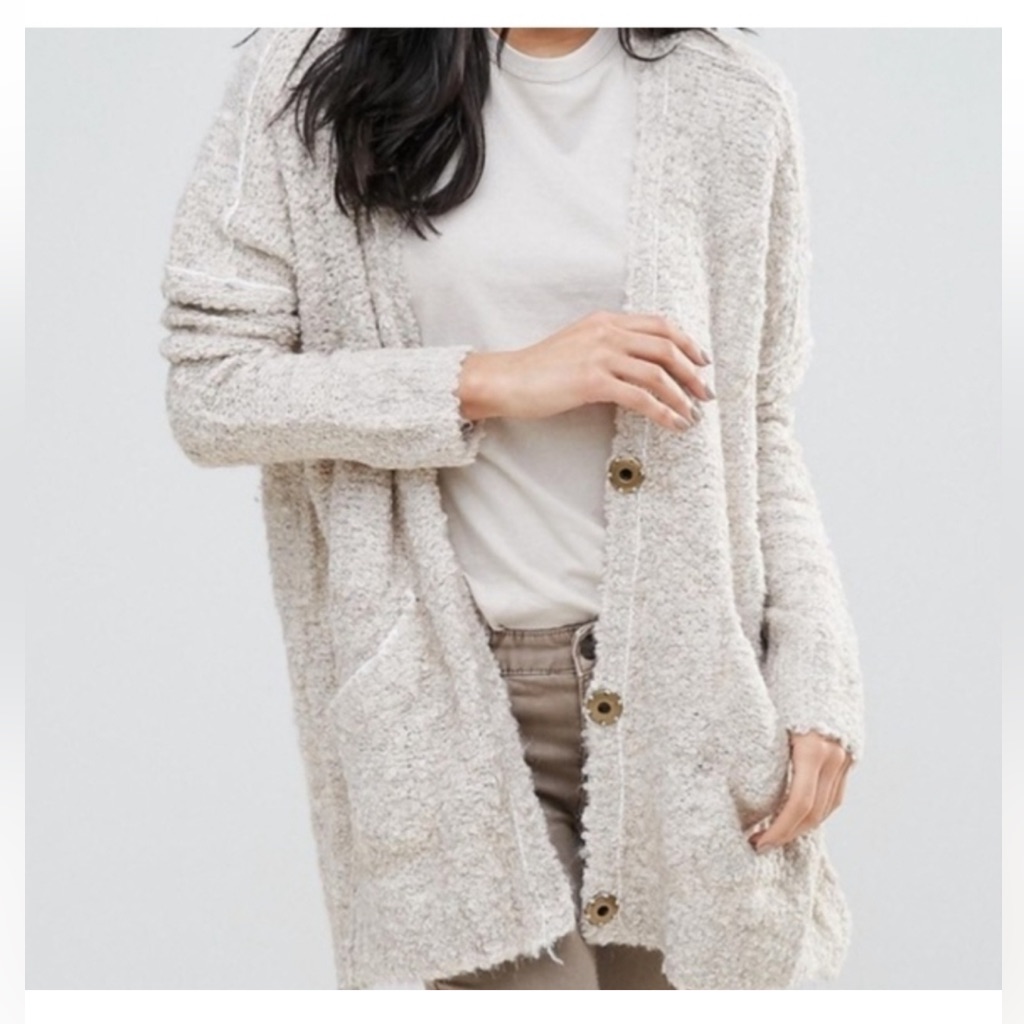 Free People Boucle Slouch Cardigan Oatmeal Cozy Button Front Sweater M